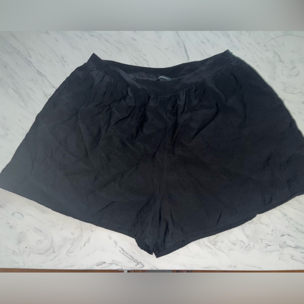 Forever 21 solid black dressy skort 18 skirt shorts flowy new nwt pleat 0x